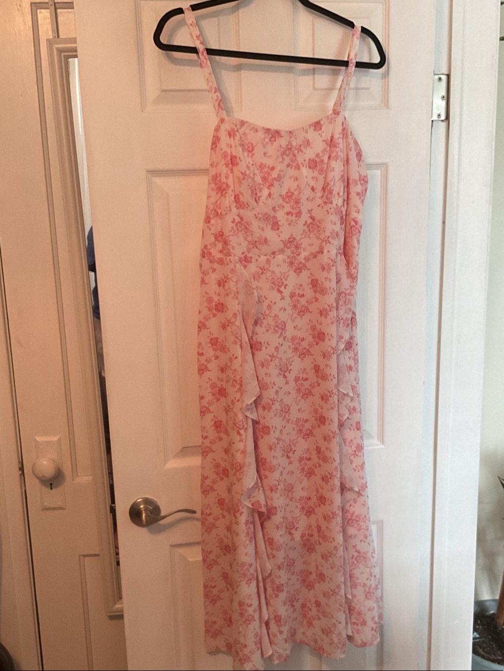 Women's Pink Floral Maxi Dress - Lightweight Spaghetti Strap